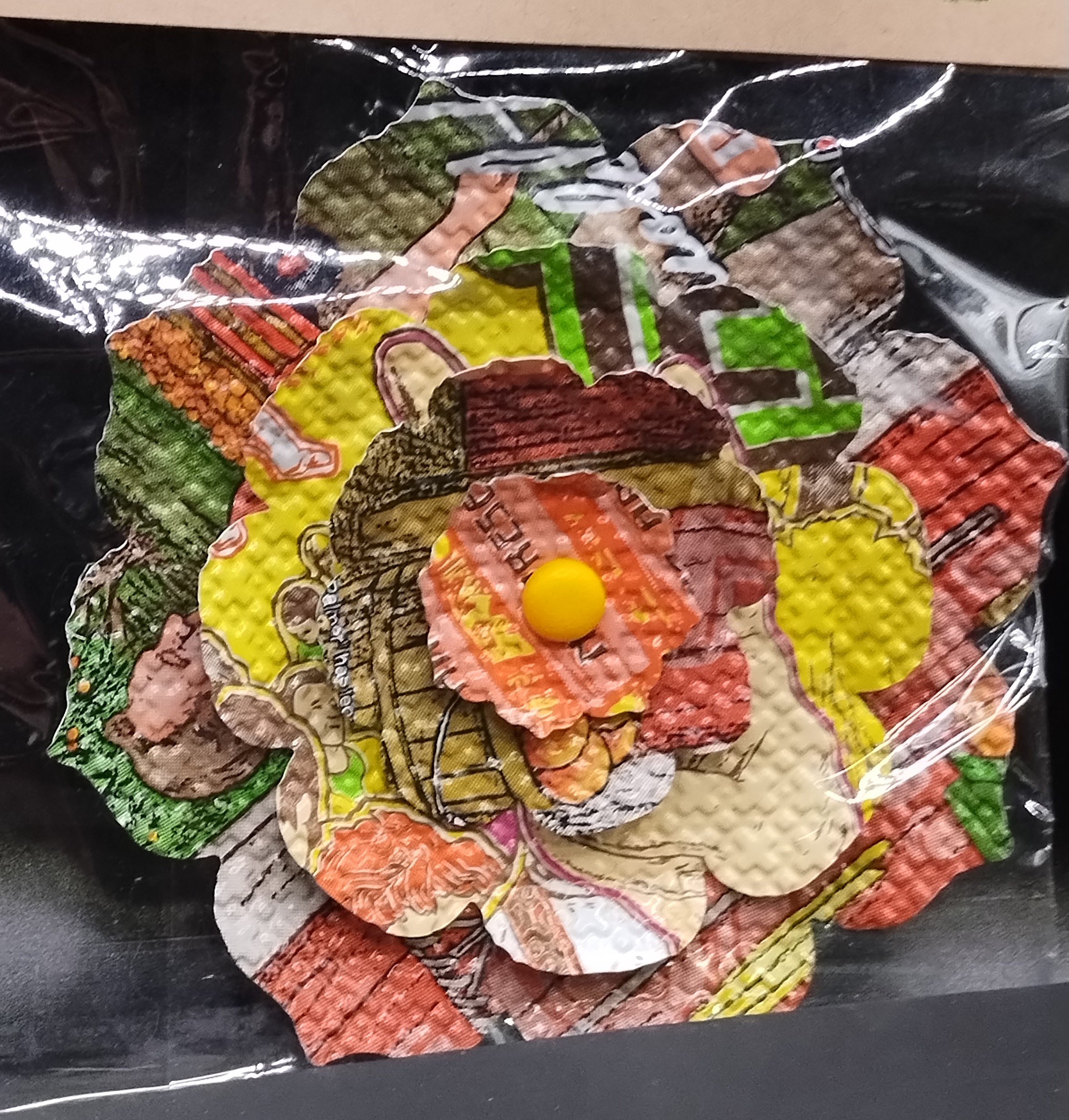 Large Flower Magnet (Recycled drink cans) - 5