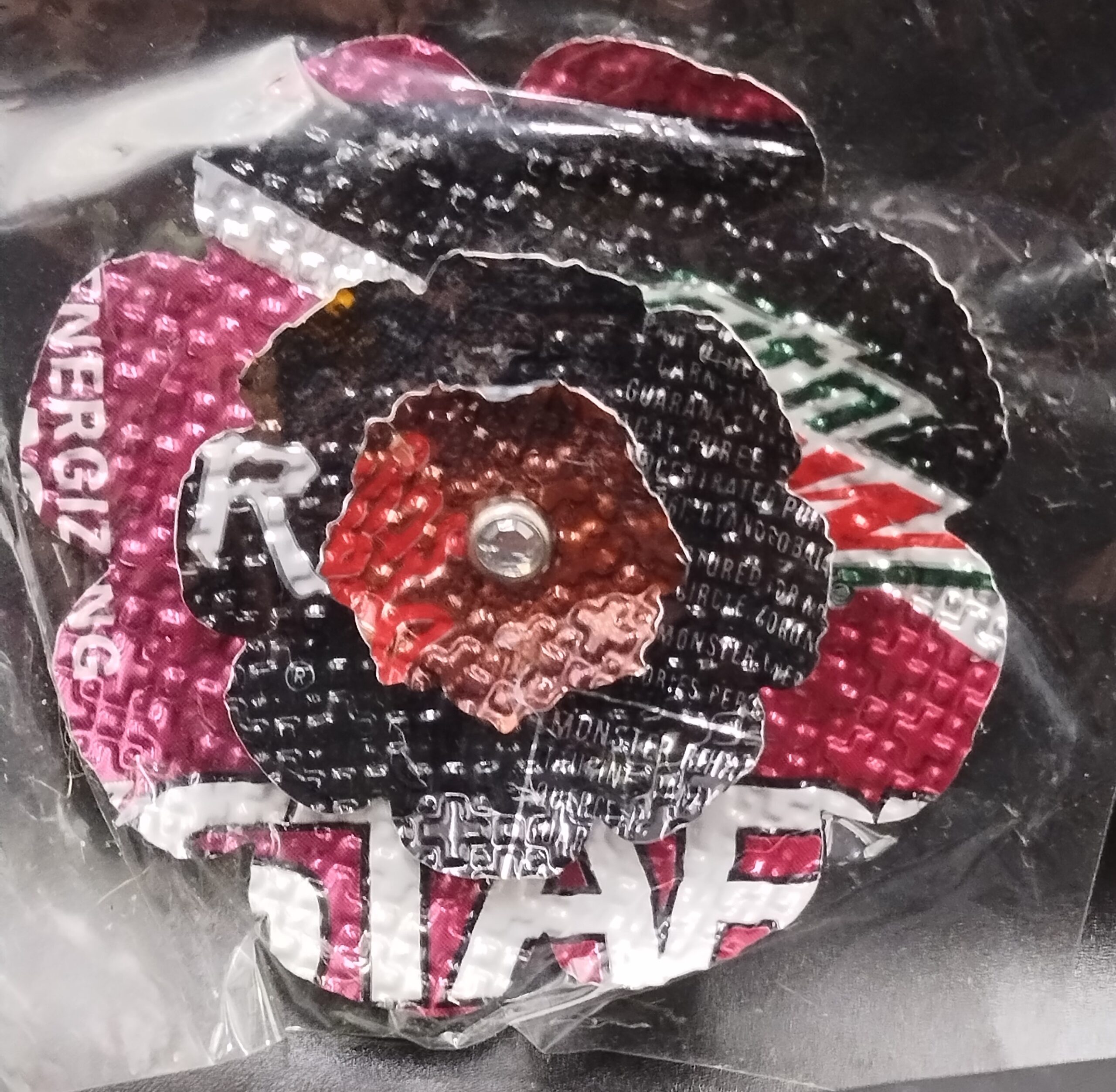 Small Flower Magnet (Recycled drink cans) - 2