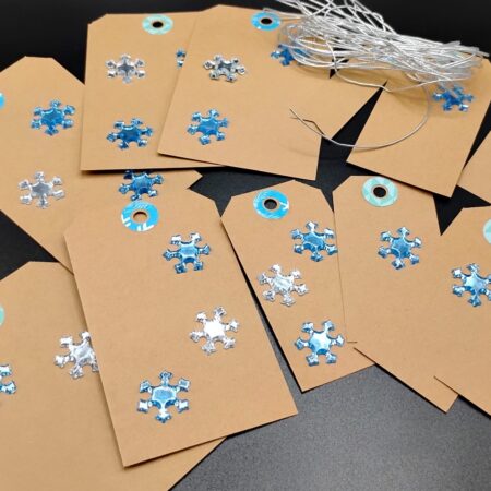 Snowflake tags