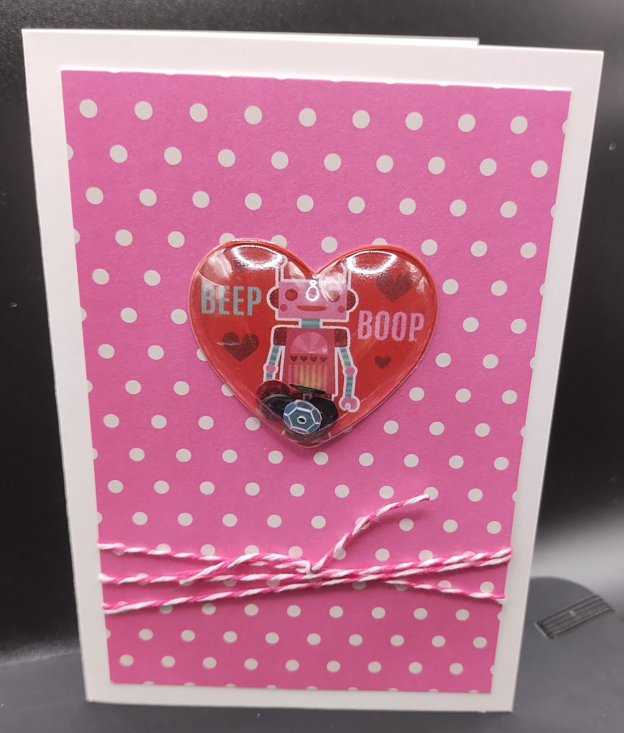 Robot Heart Shaker - small card